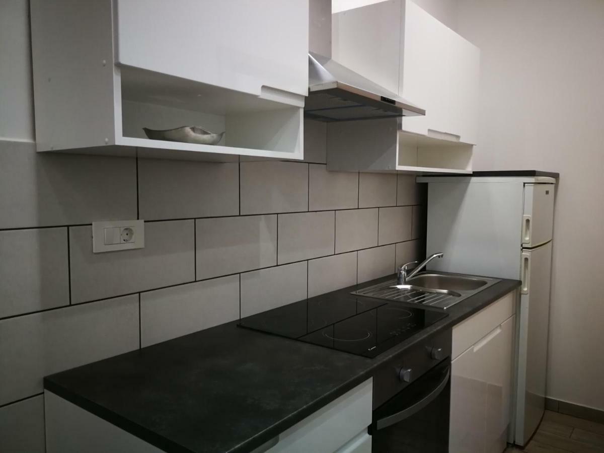 Appartma Katja Gabrovica pri Crnem Kalu Exterior photo